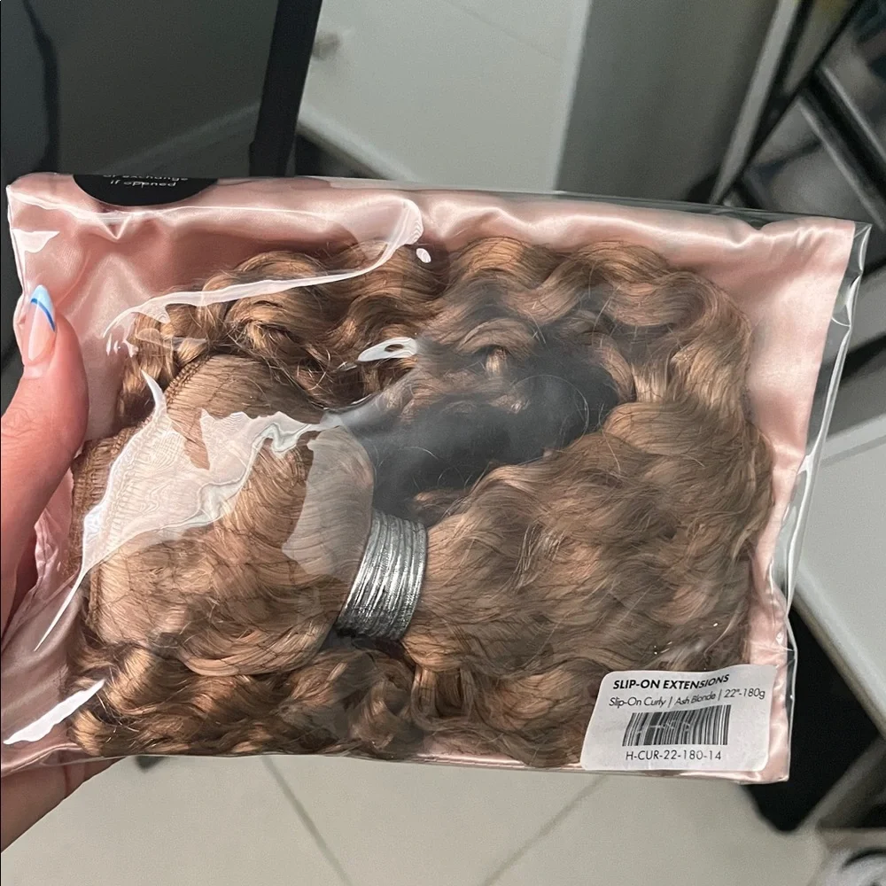 Bebonia Slip-On Hair Extensions - Picture 2 of 5